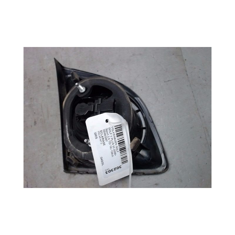 FEU ARRIERE INTERIEUR DROIT VOLKSWAGEN GOLF V PLUS 2005-
