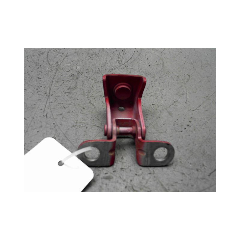 CHARNIERE DROIT HAYON PEUGEOT 208