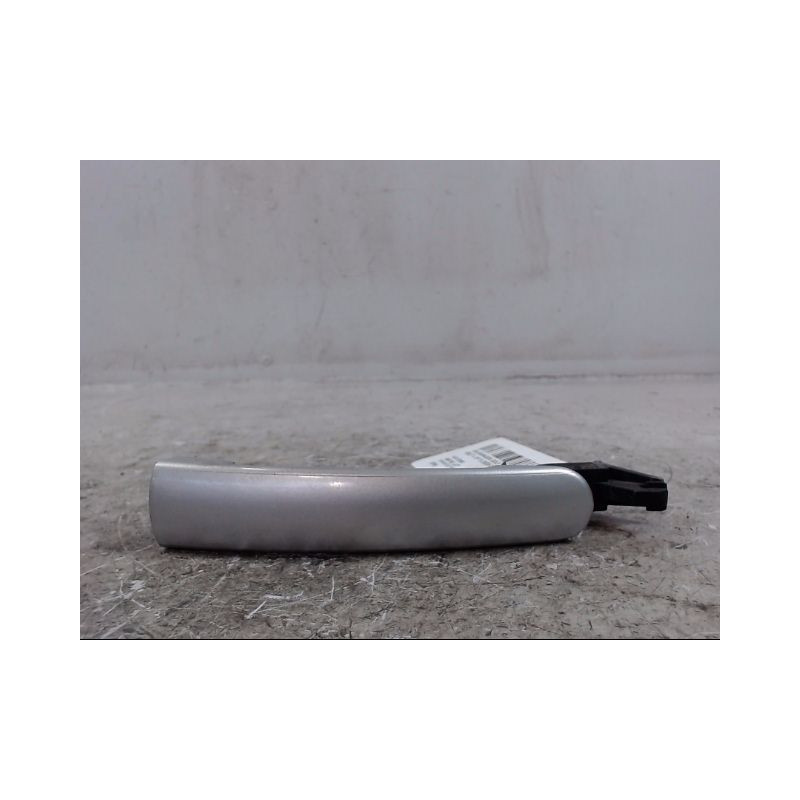 POIGNEE EXTERIEURE PORTE AVANT DROIT VOLKSWAGEN GOLF V 2003-2009