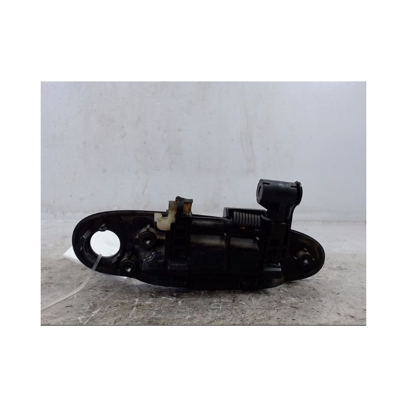 POIGNEE EXTERIEURE PORTE AVANT GAUCHE TOYOTA YARIS 2003-