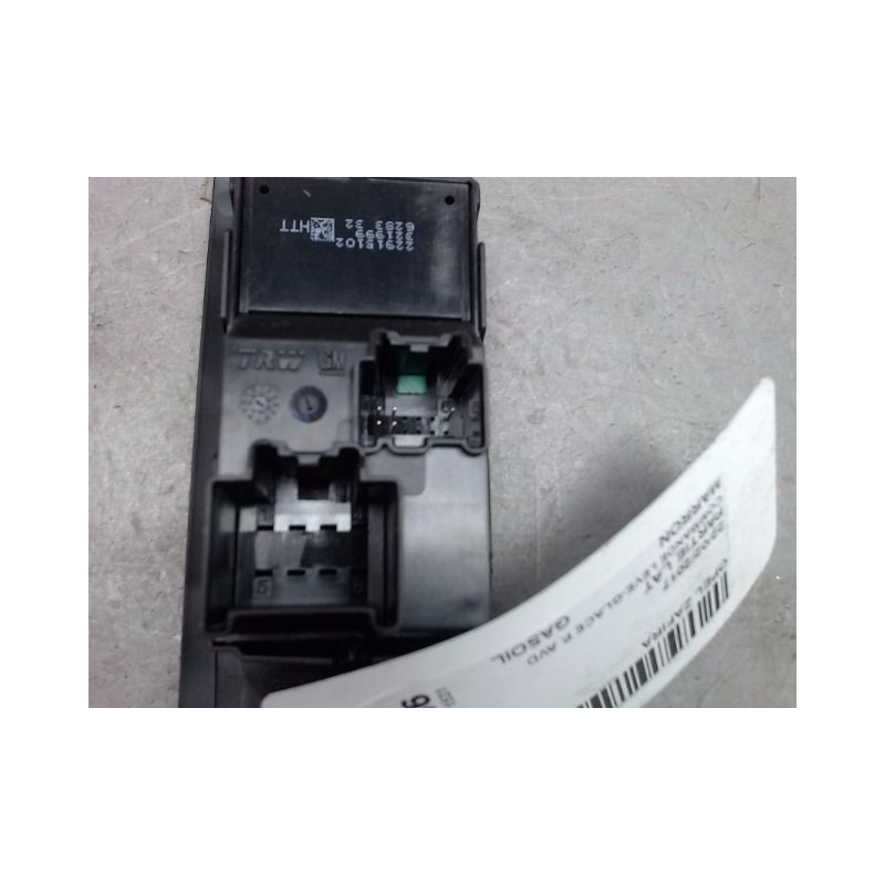COMMANDE LEVE-GLACE PORTE AVD OPEL ZAFIRA