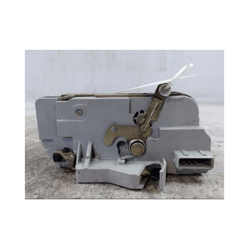 SYSTEME CONDAMNATION ARRIERE DROIT PEUGEOT 206 SW 02-06