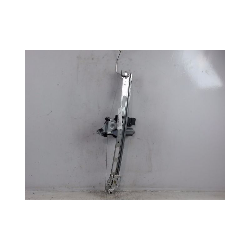 MECANISME+MOTEUR LEVE-GLACE AVANT DROIT MERCEDES CLASSE A 2001 -