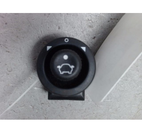 COMMANDE RETROVISSEUR EXT ELECTRIQUE