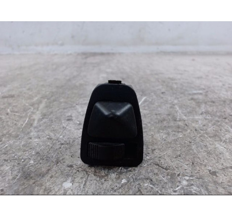 COMMANDE RETROVISSEUR EXT ELECTRIQUE