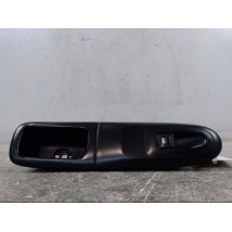 COMMANDE LEVE-GLACE PORTE AVD PEUGEOT 406 99-04