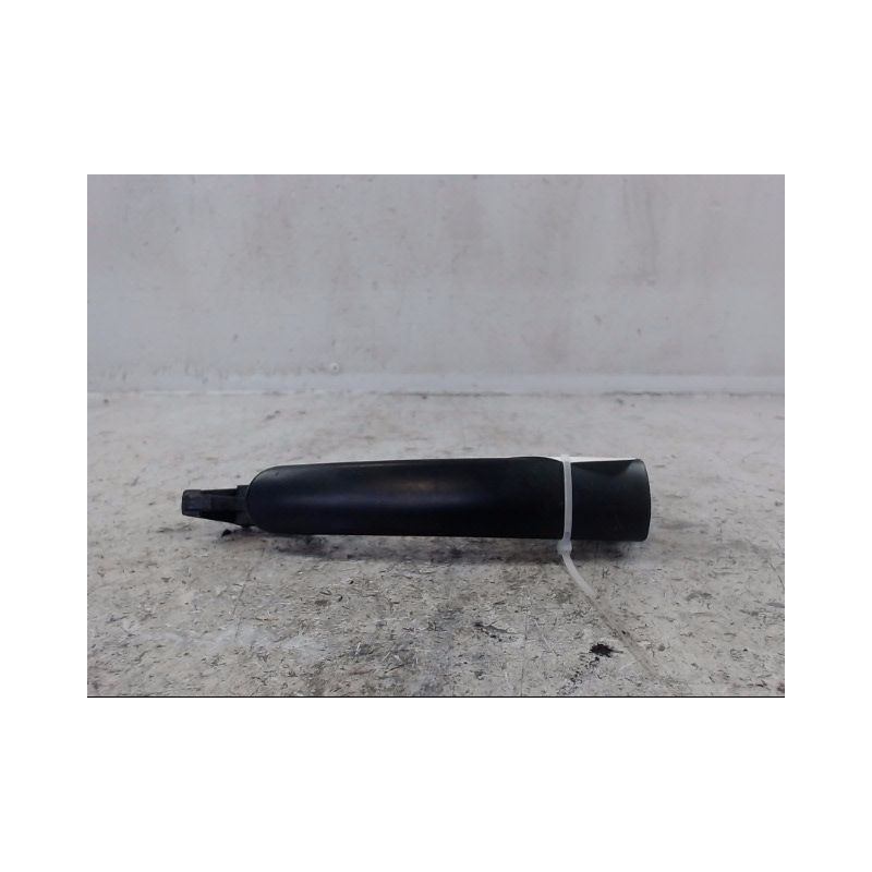 POIGNEE EXTERIEURE PORTE AVANT GAUCHE VOLKSWAGEN POLO 02-05