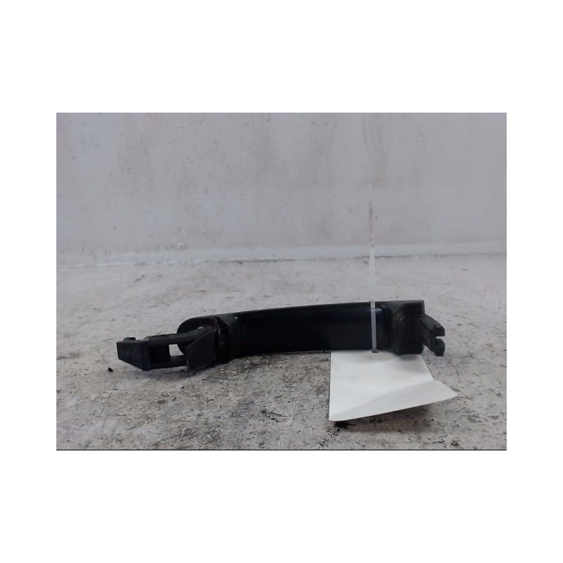 POIGNEE EXTERIEURE PORTE AVANT GAUCHE VOLKSWAGEN POLO 02-05