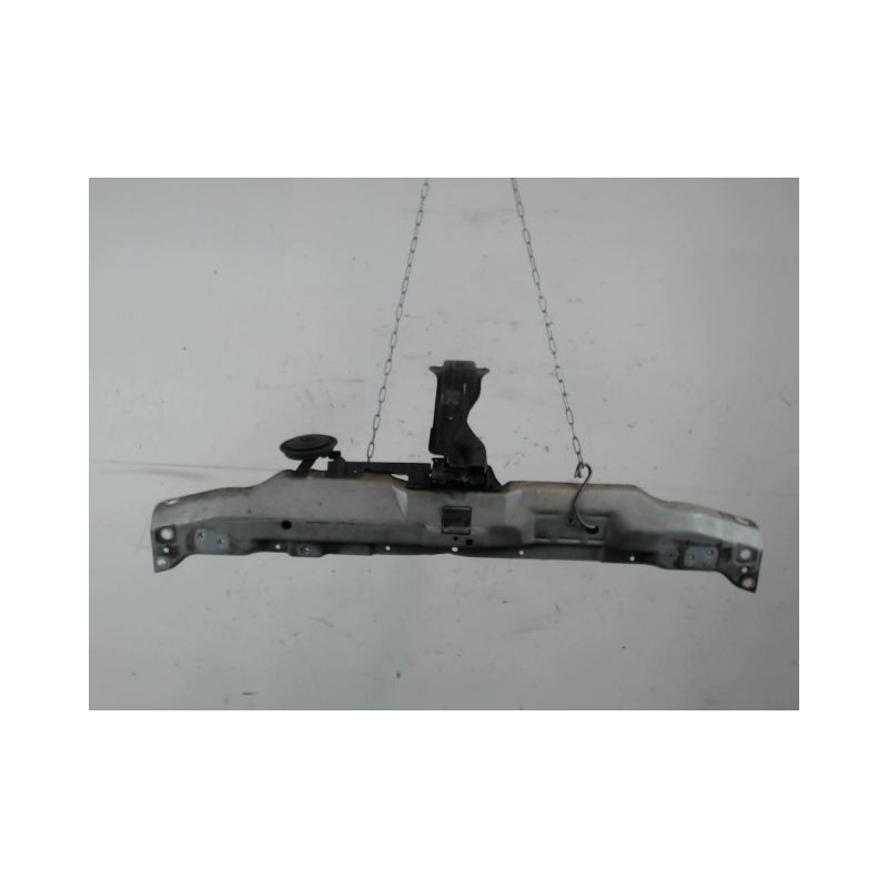 TRAVERSE SUPERIEURE ARMATURE AVANT KIA CARNIVAL