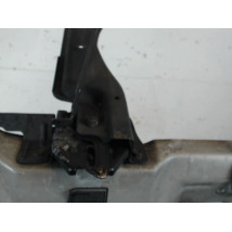 TRAVERSE SUPERIEURE ARMATURE AVANT KIA CARNIVAL