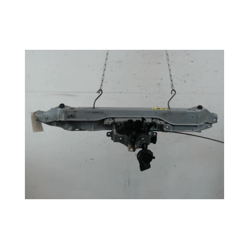 TRAVERSE SUPERIEURE ARMATURE AVANT NISSAN NOTE