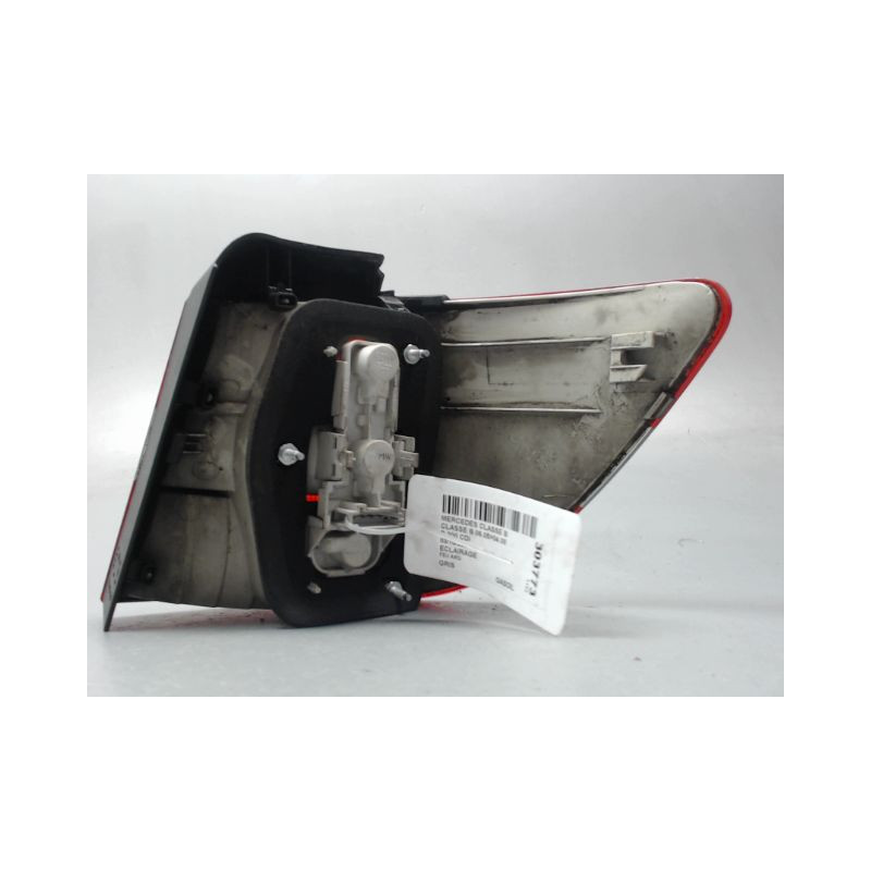 FEU ARRIERE GAUCHE  MERCEDES CLASSE B 05-08