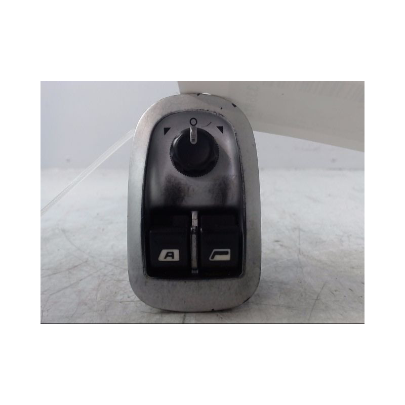 COMMANDE LEVE-GLACE PORTE AVG PEUGEOT 206+ 2009-