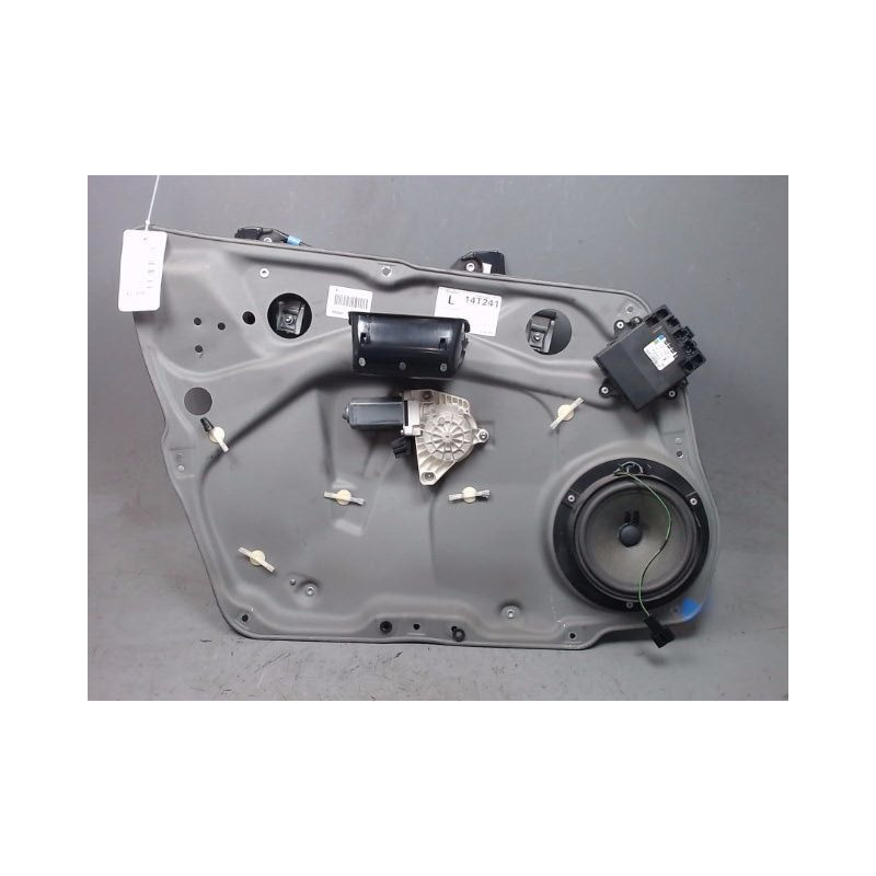 MECANISME+MOTEUR LEVE-GLACE AVANT GAUCHE MERCEDES CLASSE B 05-08
