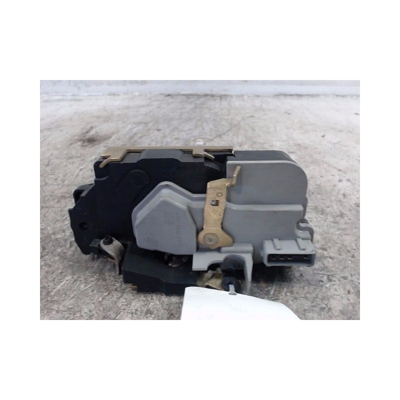 SYSTEME CONDAMNATION ARRIERE DROIT PEUGEOT 206 5P