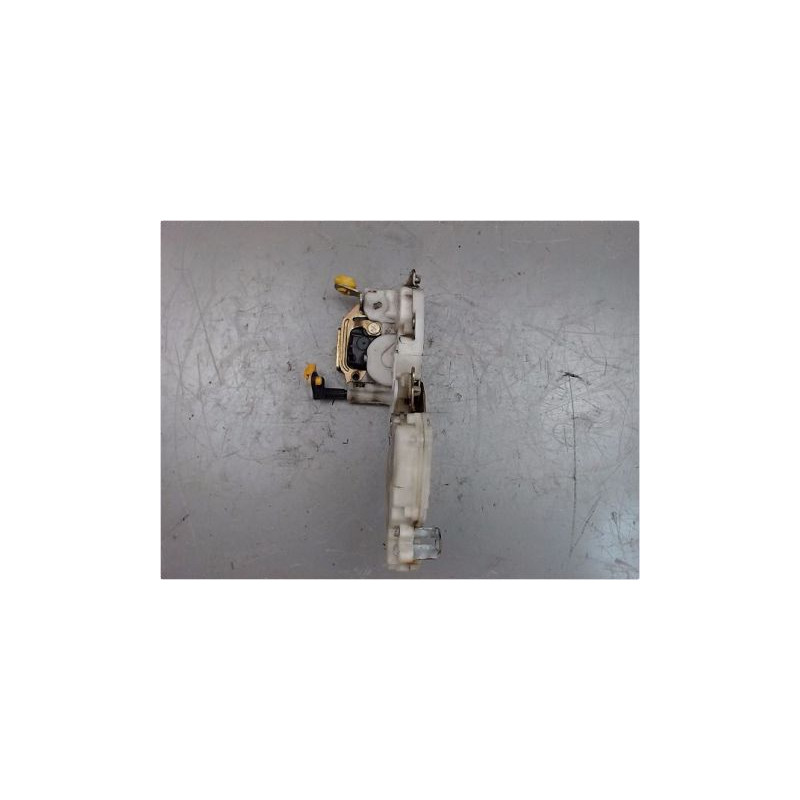 SYSTEME CONDAMNATION AVANT DROIT NISSAN MICRA 98-2000