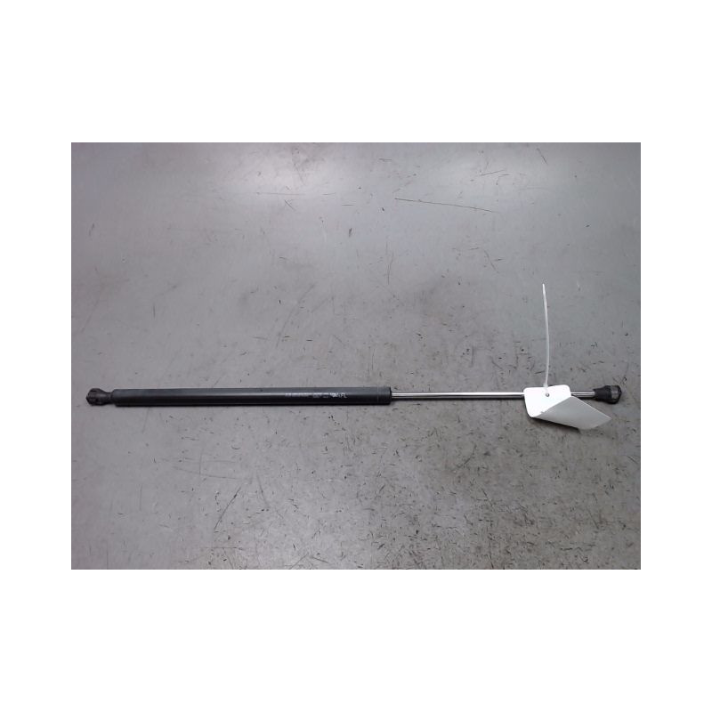 VERIN GAUCHE HAYON FIAT ULYSSE 2002-