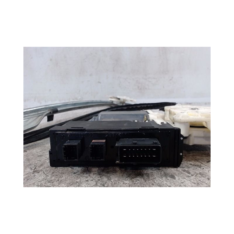 MECANISME+MOTEUR LEVE-GLACE AVANT GAUCHE CITROEN C5 2001-2004