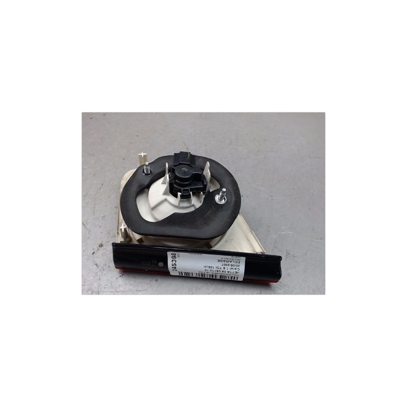 FEU ARRIERE INTERIEUR GAUCHE VOLKSWAGEN JETTA 05-10