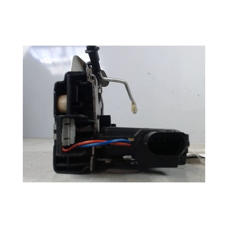 SYSTEME CONDAMNATION ARRIERE DROIT AUDI A6 97-2001