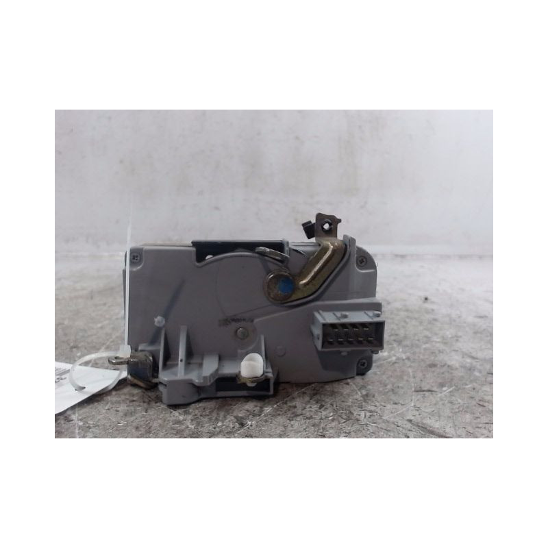 SYSTEME CONDAMNATION AVANT DROIT PEUGEOT 306 97-2001