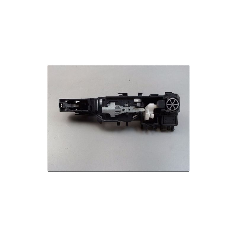 POIGNEE EXTERIEURE PORTE AVANT DROIT RENAULT MEGANE II PH1 ESTATE 03-05