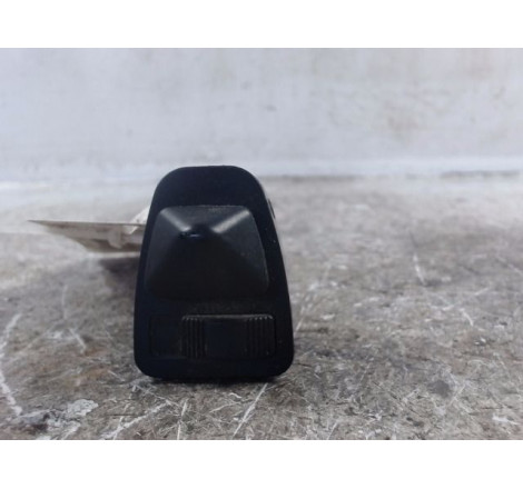COMMANDE RETROVISSEUR EXT ELECTRIQUE