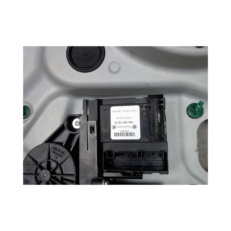 MECANISME+MOTEUR LEVE-GLACE AVANT DROIT VOLKSWAGEN TOURAN