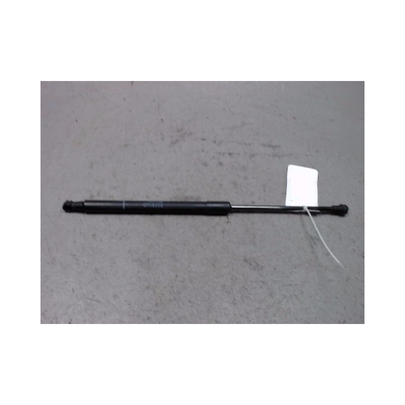 VERIN DROIT HAYON TOYOTA YARIS -2003