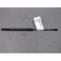 VERIN GAUCHE HAYON TOYOTA YARIS -2003