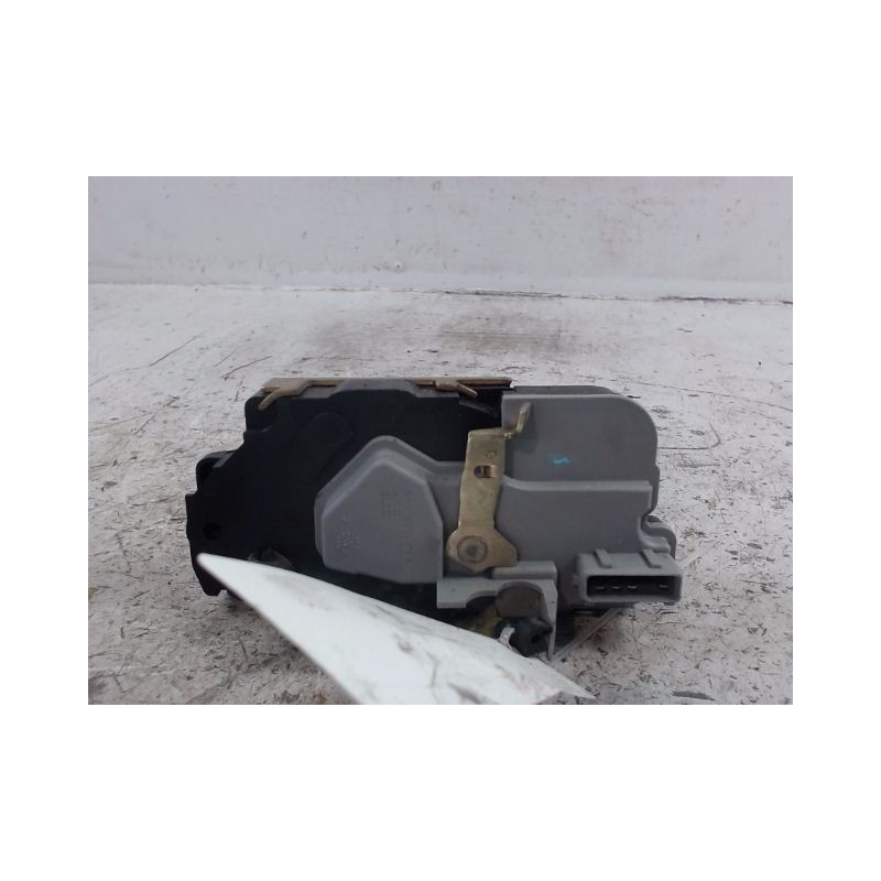 SYSTEME CONDAMNATION ARRIERE DROIT PEUGEOT 206 5P