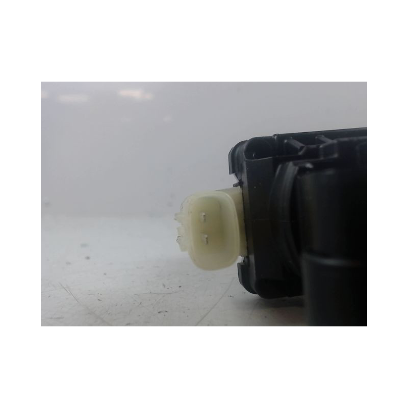 MECANISME+MOTEUR LEVE-GLACE AVANT DROIT NISSAN MICRA 2009-
