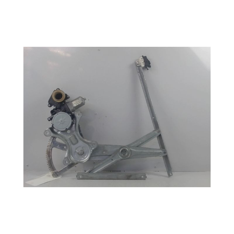 MECANISME+MOTEUR LEVE-GLACE ARRIERE DROIT TOYOTA COROLLA VERSO 2004-2007