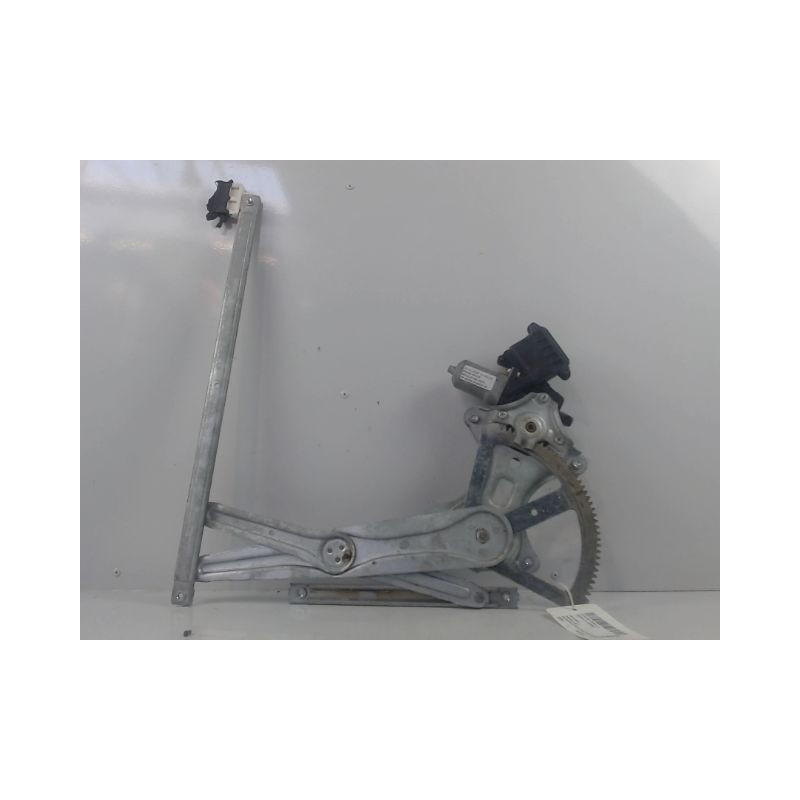 MECANISME+MOTEUR LEVE-GLACE ARRIERE DROIT TOYOTA COROLLA VERSO 2004-2007