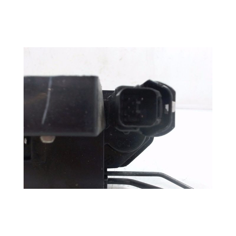 SYSTEME CONDAMNATION AVANT GAUCHE HYUNDAI I10