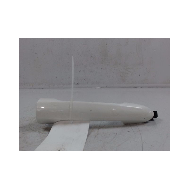 POIGNEE EXTERIEURE PORTE AVANT DROIT KIA RIO 2005-