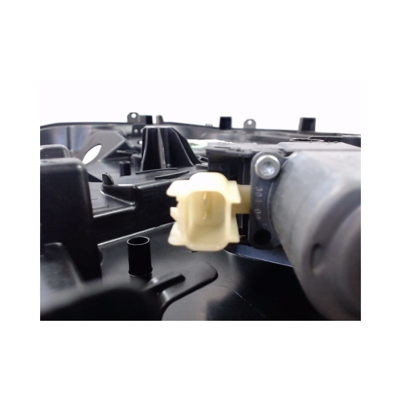 MECANISME+MOTEUR LEVE-GLACE AVANT DROIT FORD FIESTA