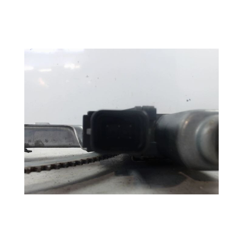 MECANISME+MOTEUR LEVE-GLACE AVANT GAUCHE OPEL MERIVA 2003-2005