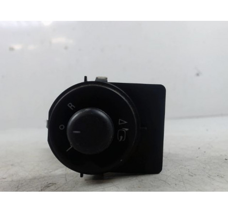 COMMANDE RETROVISSEUR EXT ELECTRIQUE