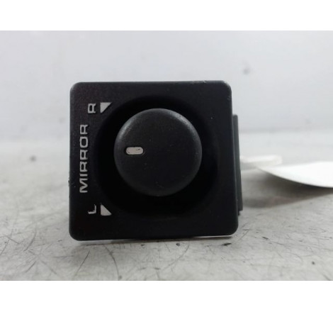COMMANDE RETROVISSEUR EXT ELECTRIQUE