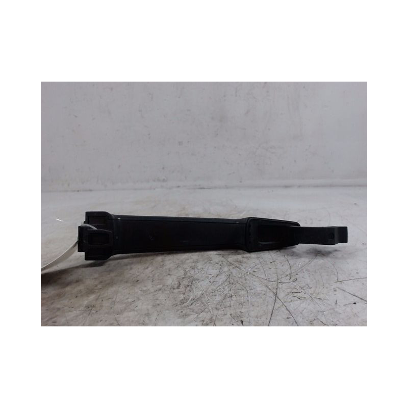 POIGNEE EXTERIEURE PORTE AVANT GAUCHE PEUGEOT PARTNER TEPEE 2008-