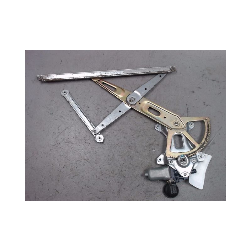 MECANISME+MOTEUR LEVE-GLACE AVANT GAUCHE TOYOTA PRIUS 2004-