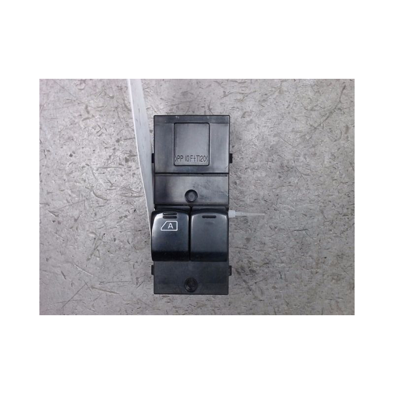 COMMANDE LEVE-GLACE PORTE AVG NISSAN MICRA 2005-2007