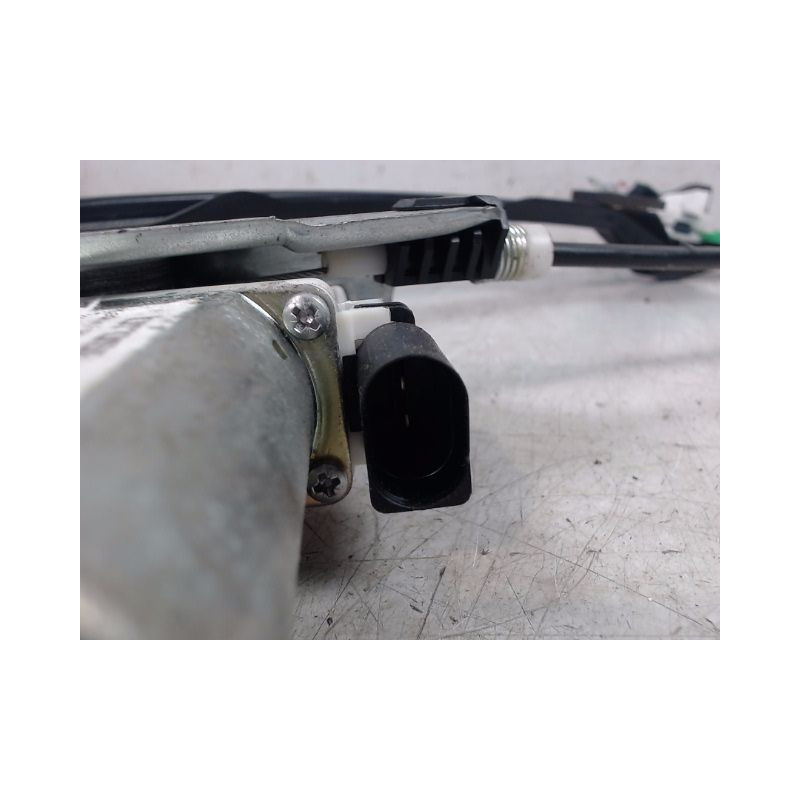 MECANISME+MOTEUR LEVE-GLACE AVANT DROIT FORD FOCUS 98-04