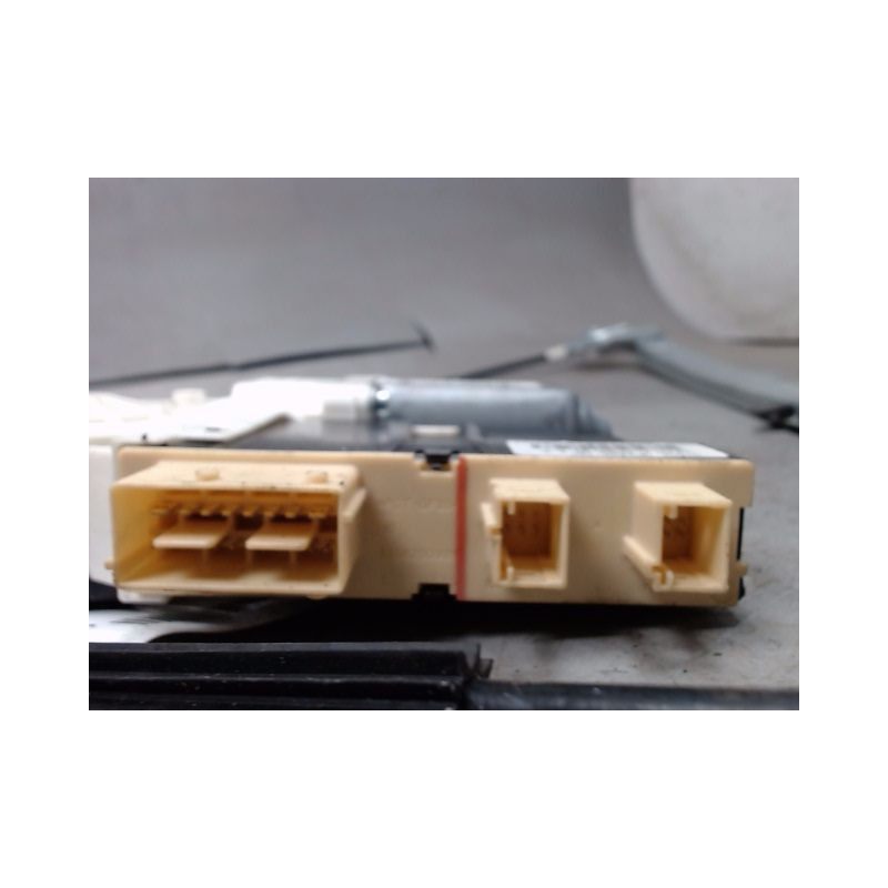 MECANISME+MOTEUR LEVE-GLACE AVANT DROIT PEUGEOT 807