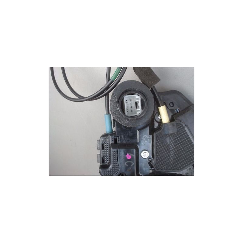 SYSTEME CONDAMNATION ARRIERE DROIT TOYOTA PRIUS + 2012-