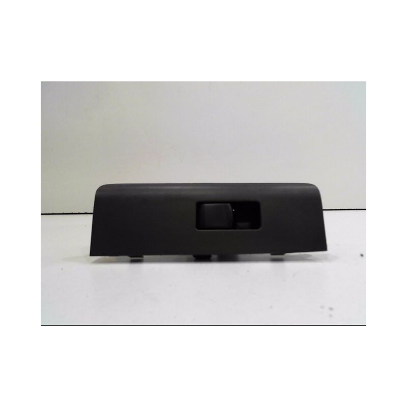 COMMANDE LEVE-GLACE PORTE AVD NISSAN PATHFIND.