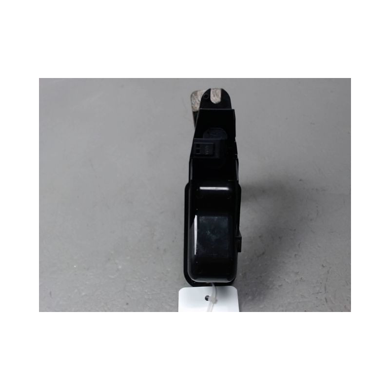 COMMANDE LEVE-GLACE PORTE AVD JAGUAR S-TYPE