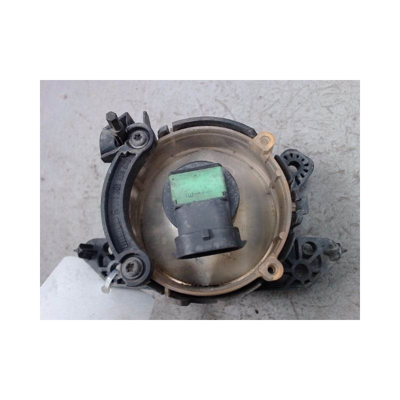 PHARE ANTIBROUILLARD AVANT DROIT MERCEDES CLASSE A 2004-
