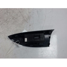 COMMANDE LEVE-GLACE PORTE AVD NISSAN JUKE